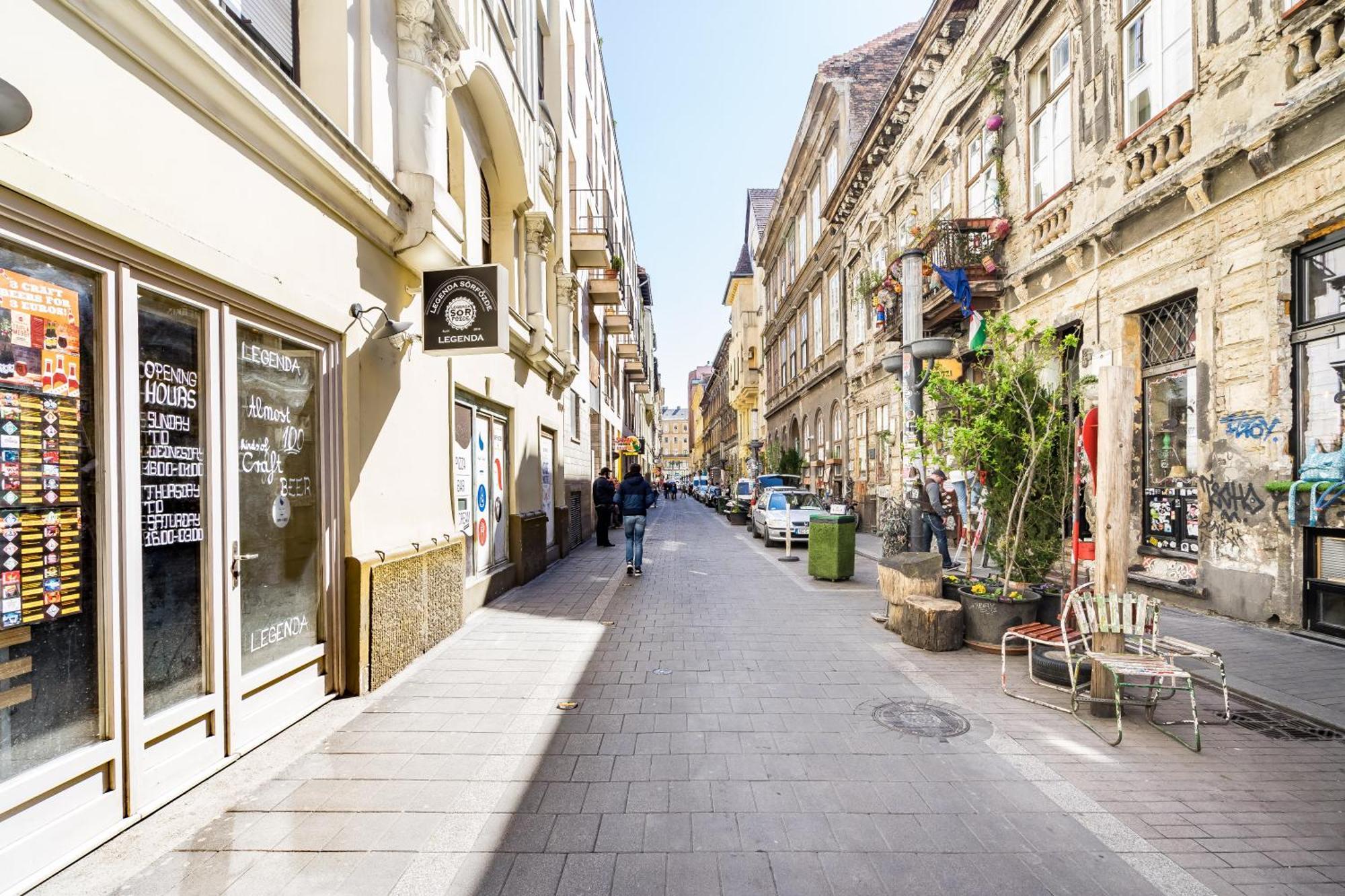K10 - Kazinczy Street Heritage Suite - Best Location By Bqa 布达佩斯 外观 照片